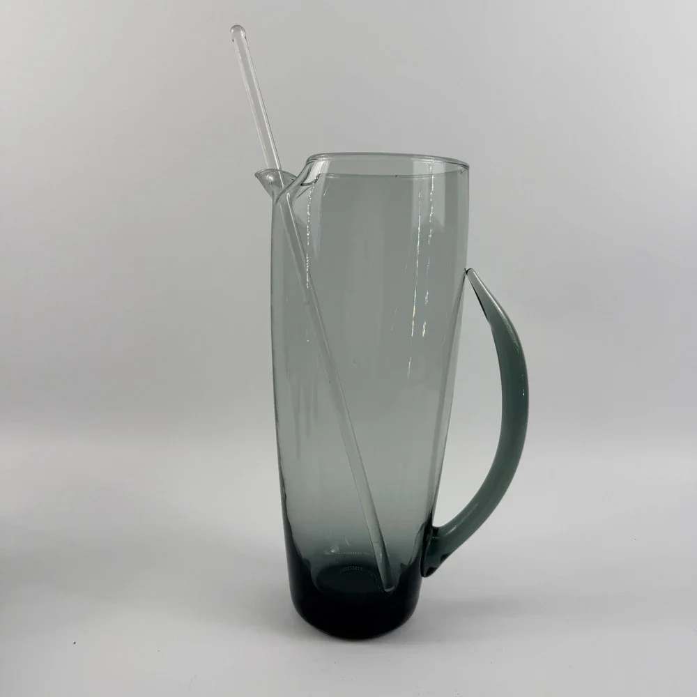 Morgantown Normandie Smoke Glass Cocktail Pitcher 6 Martini Glasses Set